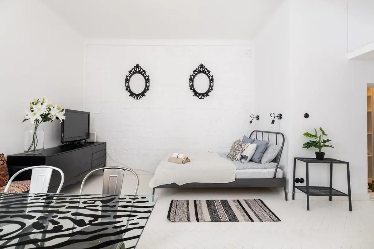 Honeydew Apartment City Center Варшава